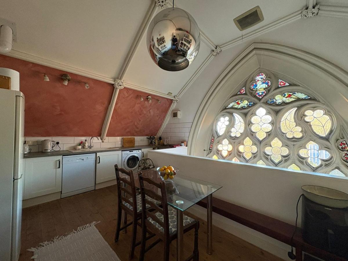 Converted Chapel In Old Market Leilighet *
