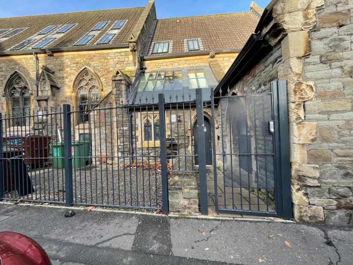 Converted Chapel In Old Market Leilighet