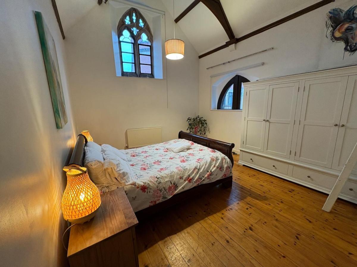 Leilighet Converted Chapel In Old Market *